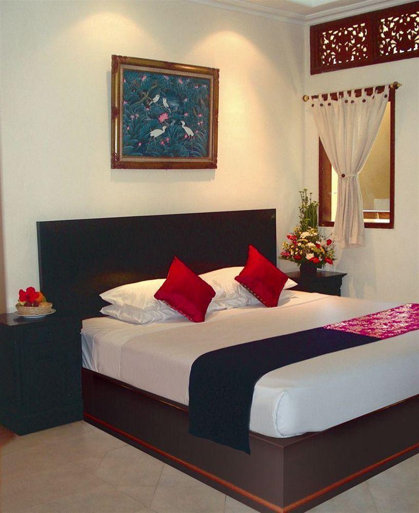 The Batu Belig Hotel & Spa Seminyak  Exterior photo