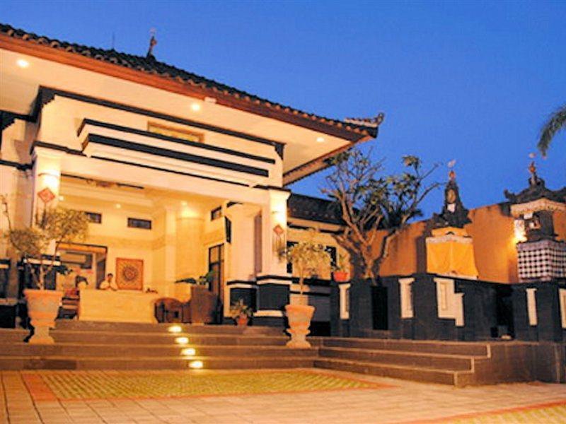 The Batu Belig Hotel & Spa Seminyak  Exterior photo